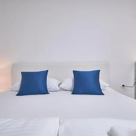 Andrea Apartment